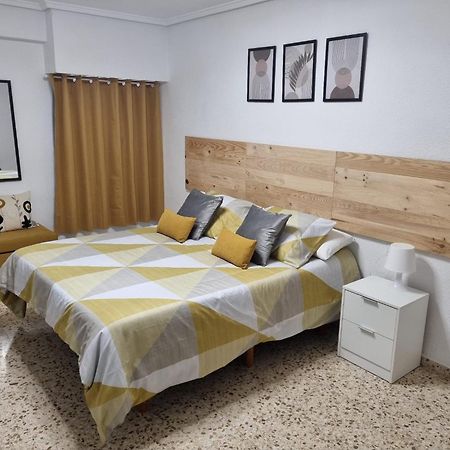 Zabas Rooms Алборая Екстериор снимка