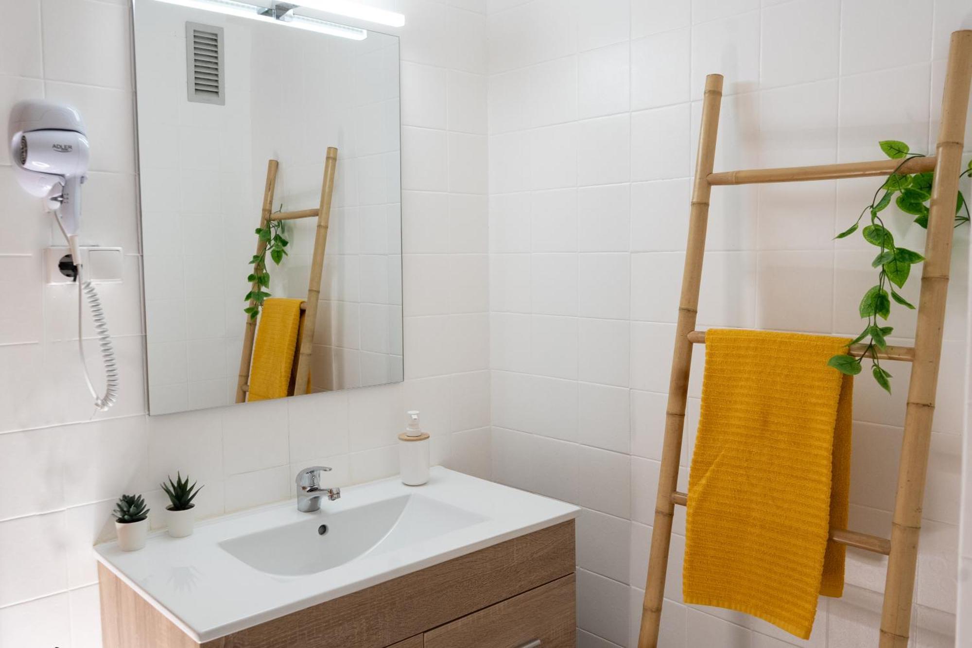 Zabas Rooms Алборая Екстериор снимка