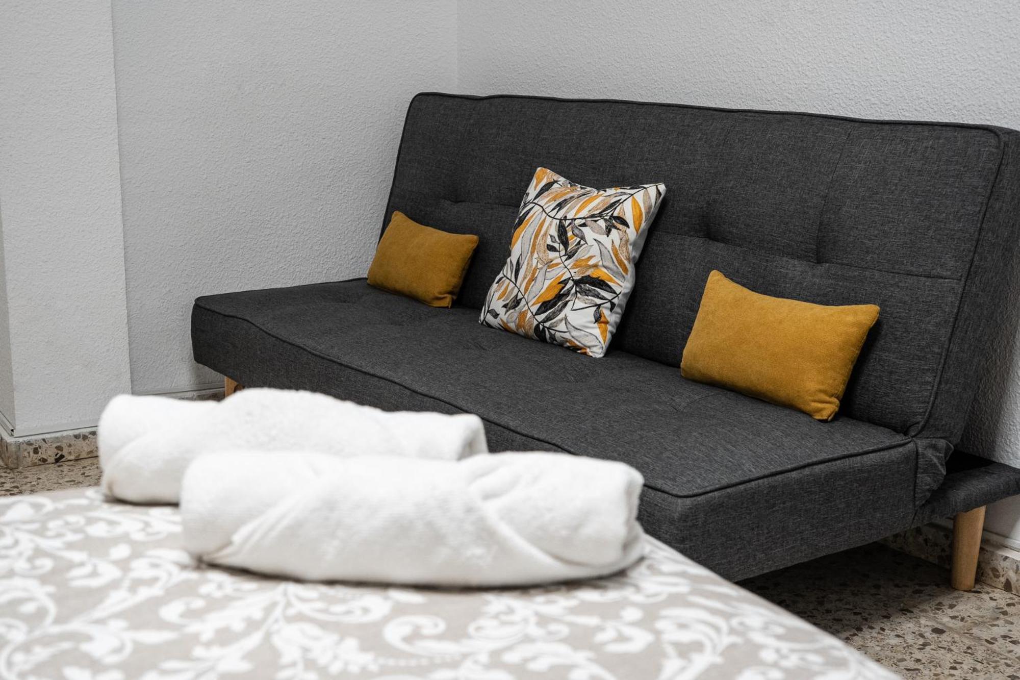 Zabas Rooms Алборая Екстериор снимка