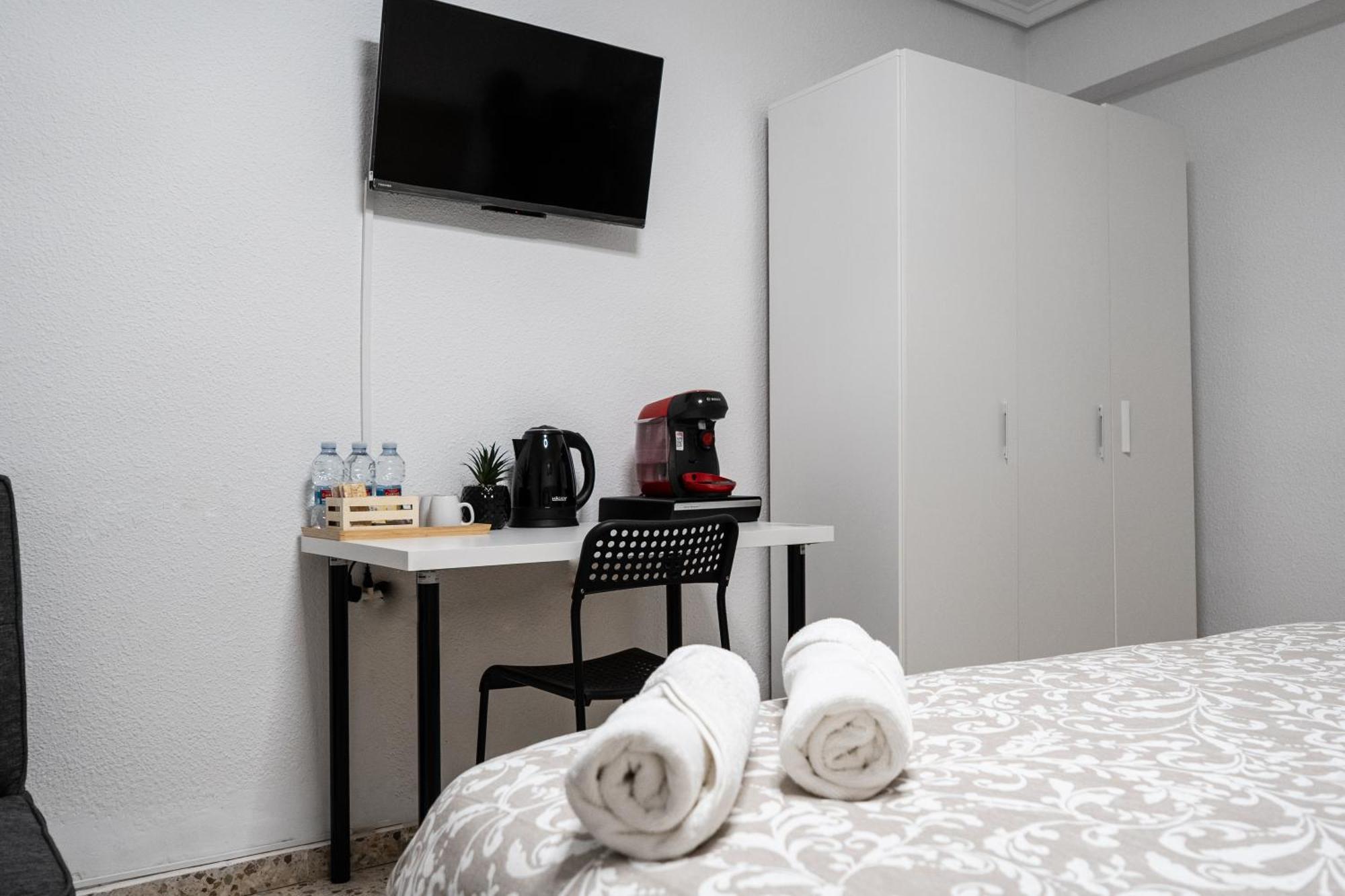 Zabas Rooms Алборая Екстериор снимка
