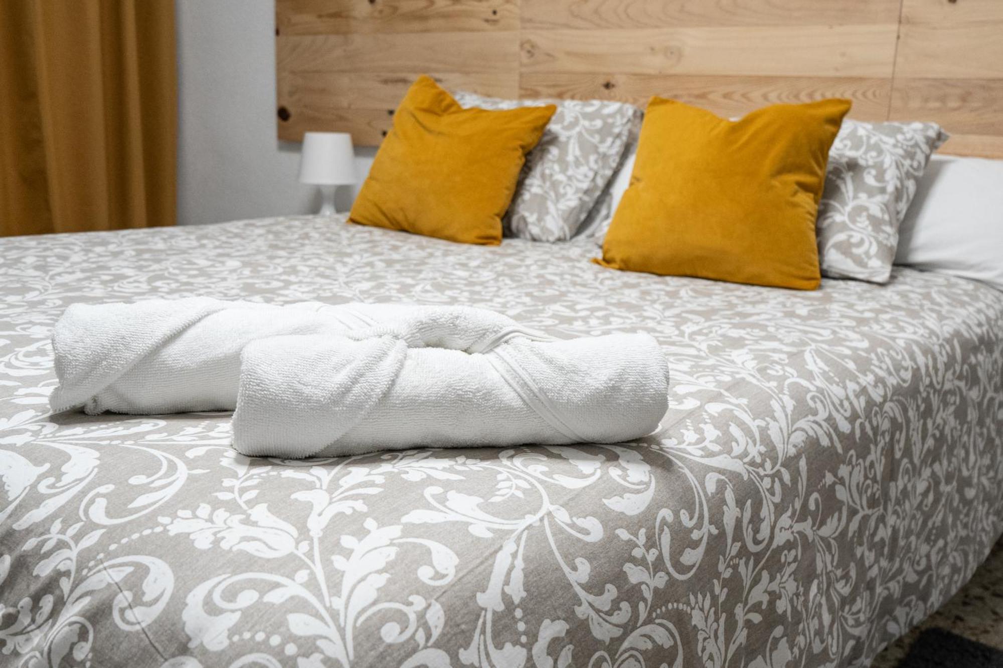 Zabas Rooms Алборая Екстериор снимка